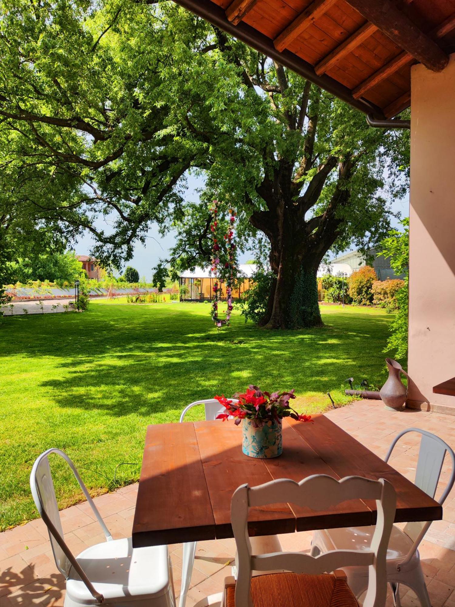 モンティキアーリ Garda Relais Antica Romelia Bed & Breakfast エクステリア 写真