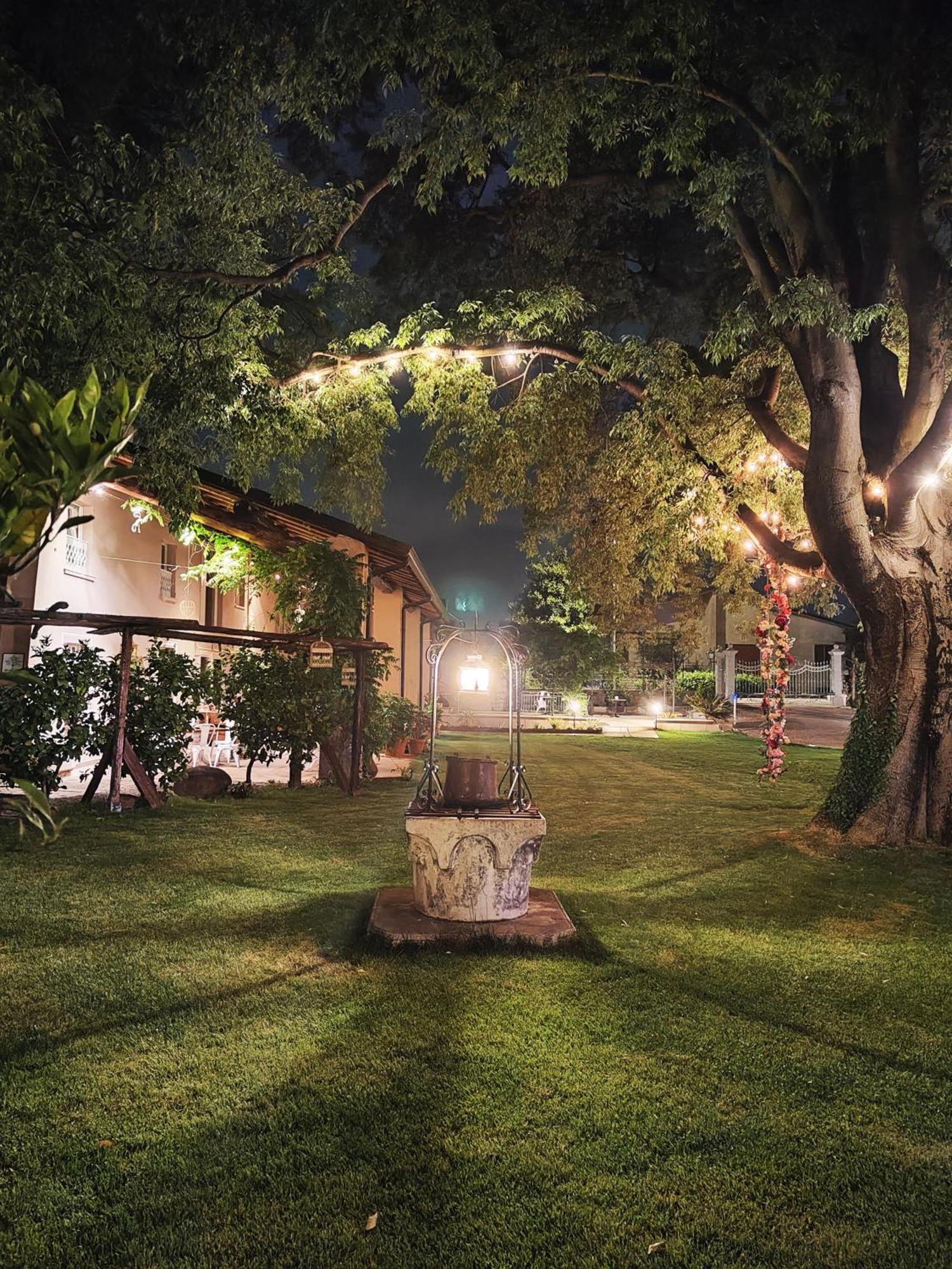 モンティキアーリ Garda Relais Antica Romelia Bed & Breakfast エクステリア 写真