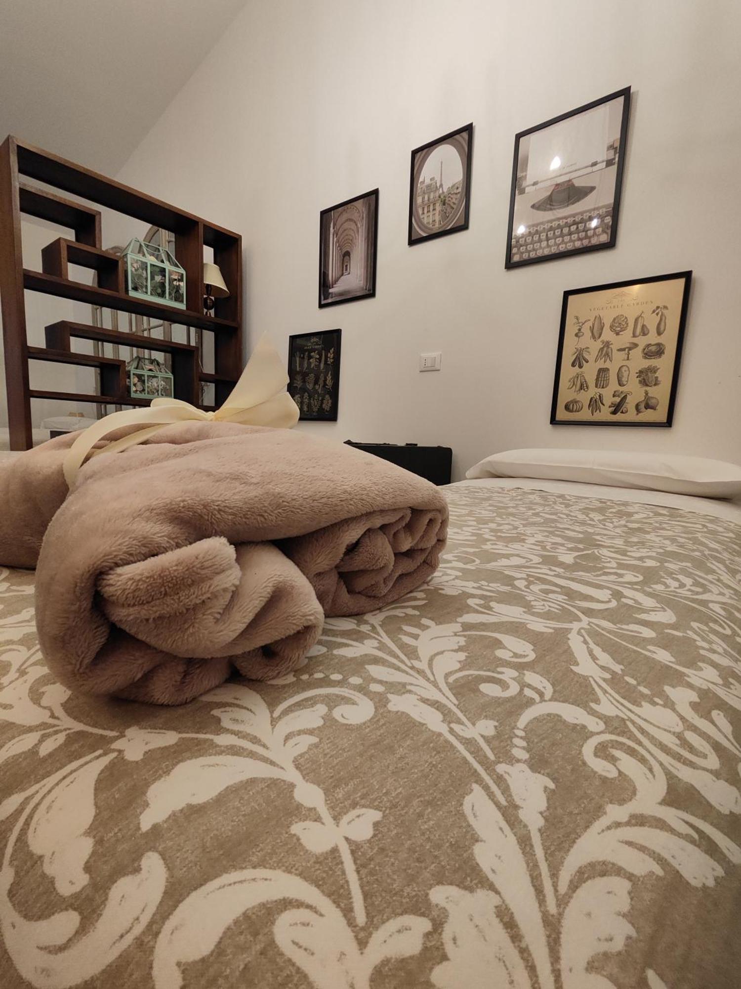 モンティキアーリ Garda Relais Antica Romelia Bed & Breakfast エクステリア 写真